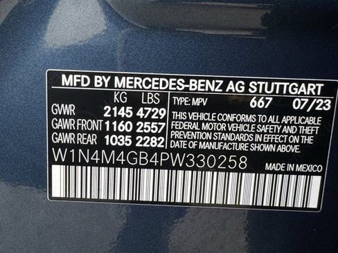 Used 2023 Mercedes-Benz GLB 250 GLB 250 image 36