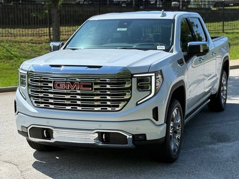 New 2026 GMC Sierra 1500 Denali AWD/4WD image 9