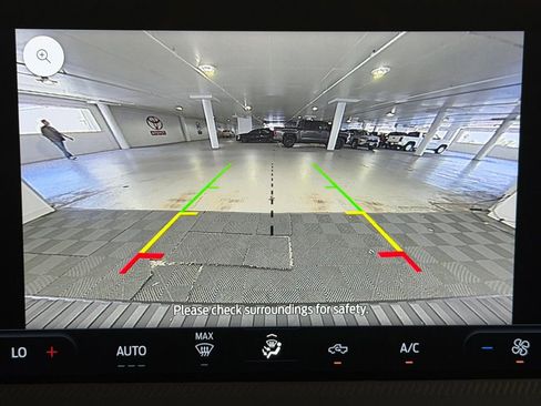 Used 2025 Ford Maverick XL FWD image 28