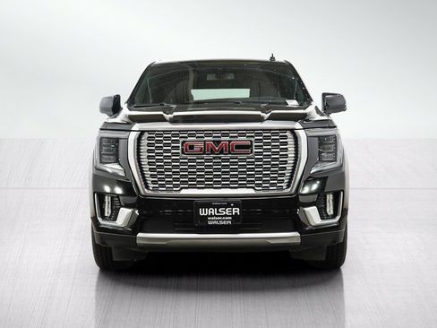 Used 2021 GMC Yukon XL Denali AWD/4WD image 9