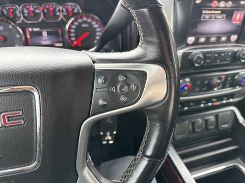 Used 2014 GMC Sierra 1500 SLT w/ SLT Crew Cab Value Package image 24