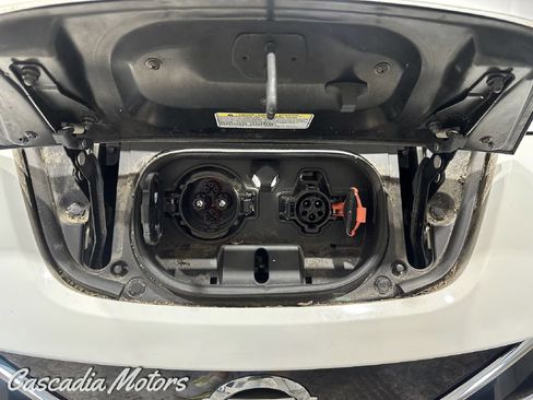 Used 2019 Nissan Leaf S w/ S Charge Package image 36
