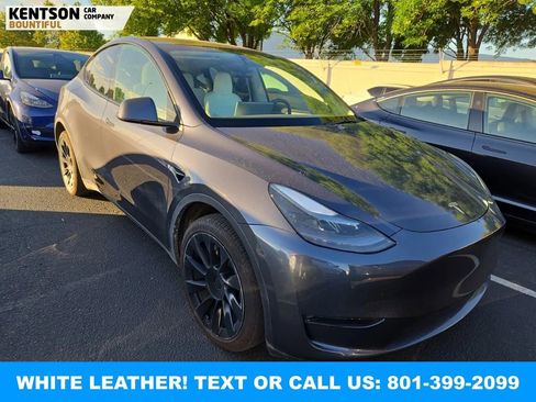 Used 2023 Tesla Model Y Long Range image 5