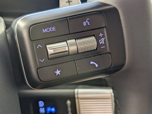 Used 2025 Hyundai Santa Fe XRT AWD/4WD image 17