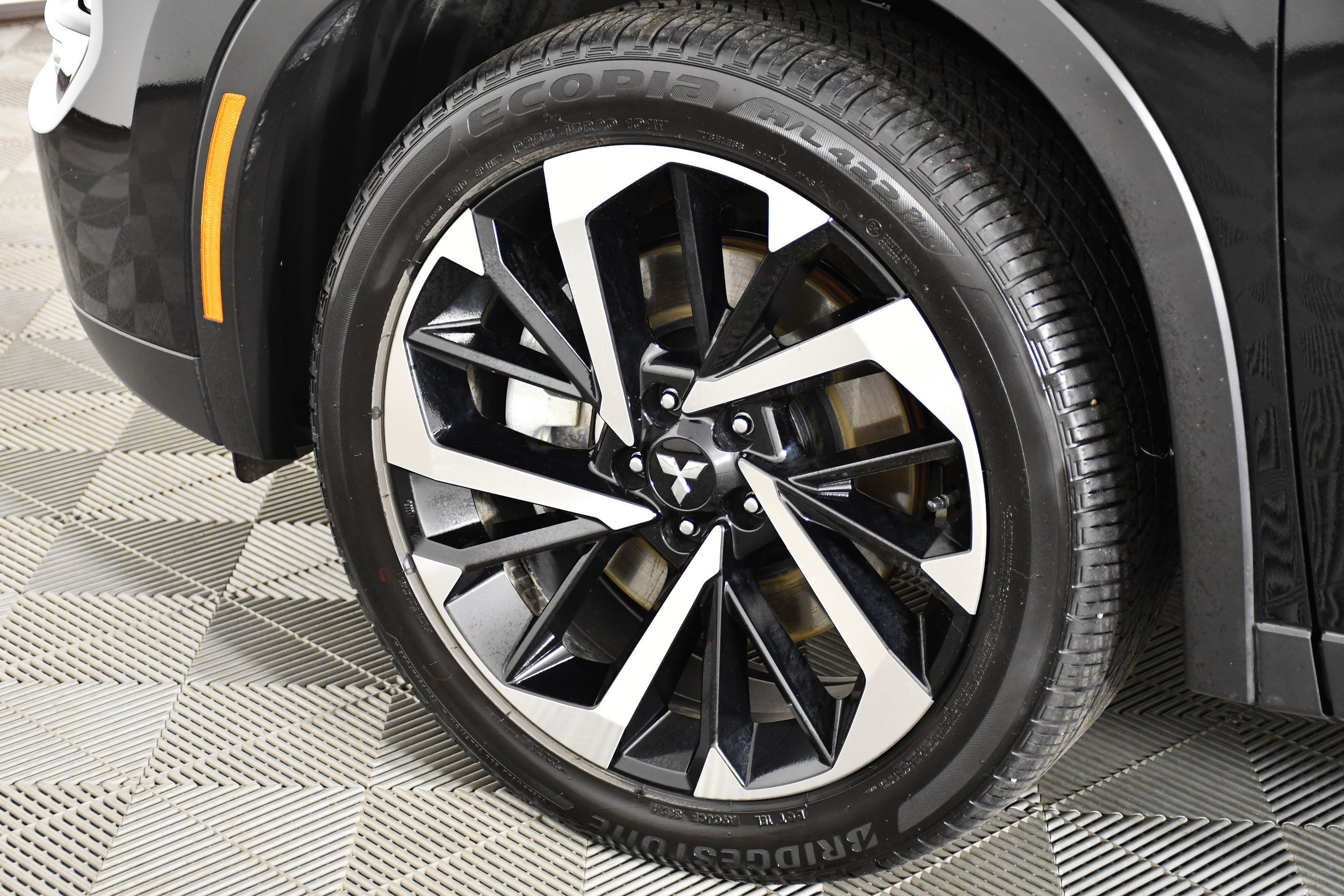 Used 2025 Mitsubishi Outlander SE AWD/4WD image 53