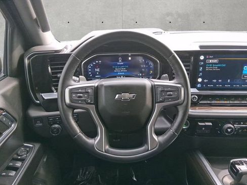 Used 2022 Chevrolet Silverado 1500 LT Trail Boss w/ LT Trail Boss Premium Package image 21