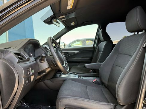 Used 2019 Honda Passport Sport image 14