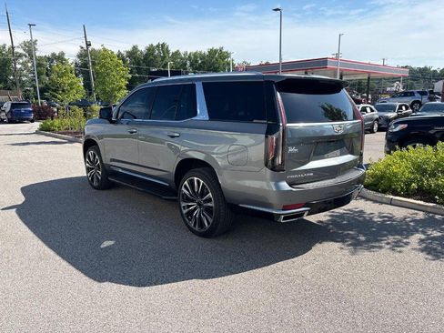 Used 2021 Cadillac Escalade Premium Luxury w/ Driver Assist Tech Package AWD/4WD image 2