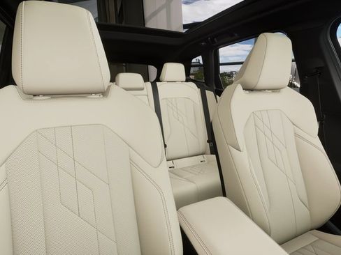 Used 2026 BMW X3 xDrive30 w/ Convenience Package image 36