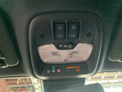 New 2026 Chevrolet Colorado ZR2 w/ Technology Package AWD/4WD image 23