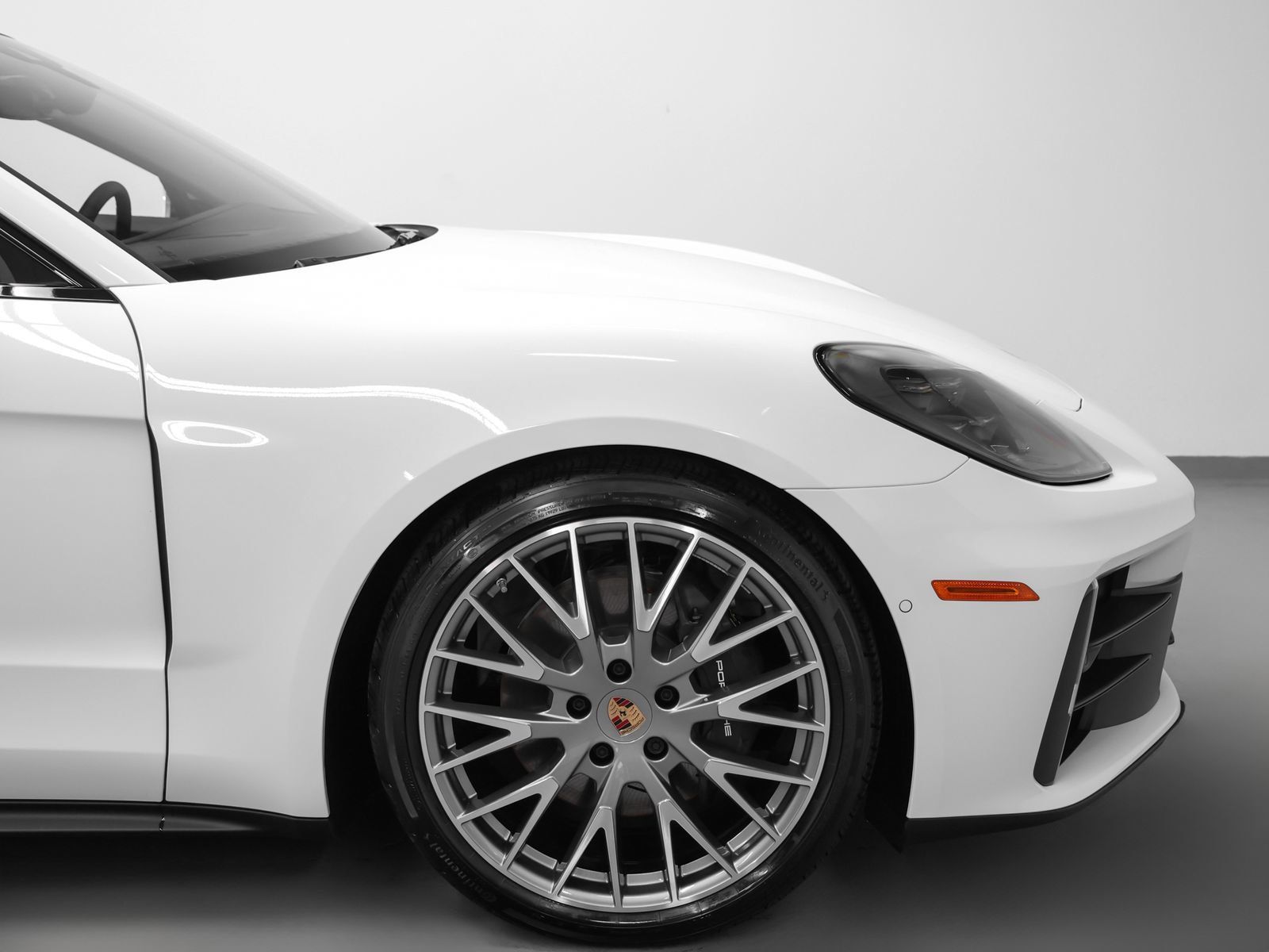 Certified 2026 Porsche Panamera 4 AWD/4WD image 16