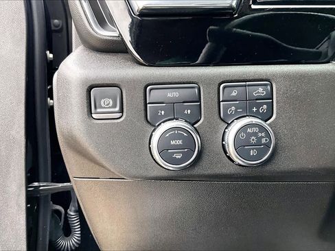 Certified 2025 GMC Sierra 1500 SLT AWD/4WD image 36