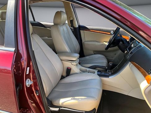 Used 2009 Hyundai Sonata Limited FWD image 25