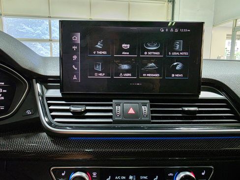 Used 2024 Audi SQ5 Prestige AWD/4WD image 43