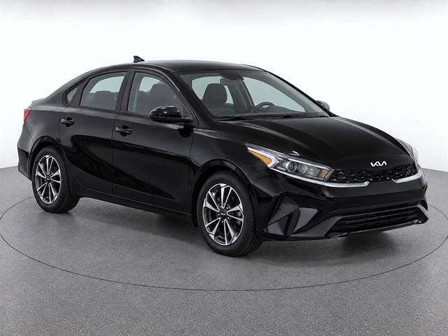 Used 2023 Kia Forte LXS FWD image 7