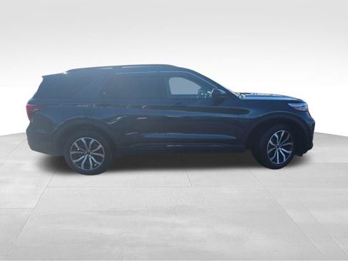 Used 2022 Ford Explorer ST image 10