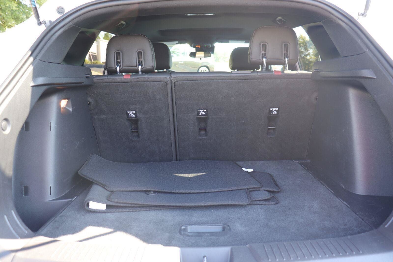 Used 2024 Chevrolet Trax RS w/ Sunroof Package FWD image 17