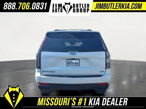 Used 2023 Cadillac Escalade Sport Platinum w/ LPO, ONYX Package AWD/4WD image 28
