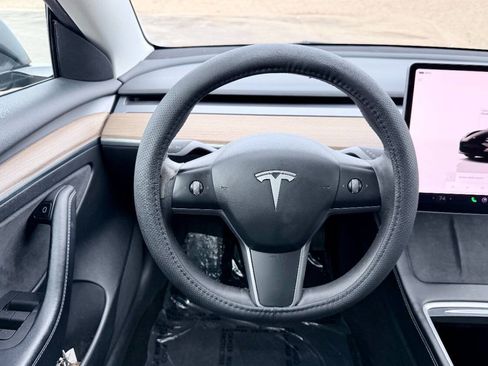 Used 2022 Tesla Model 3 RWD image 10