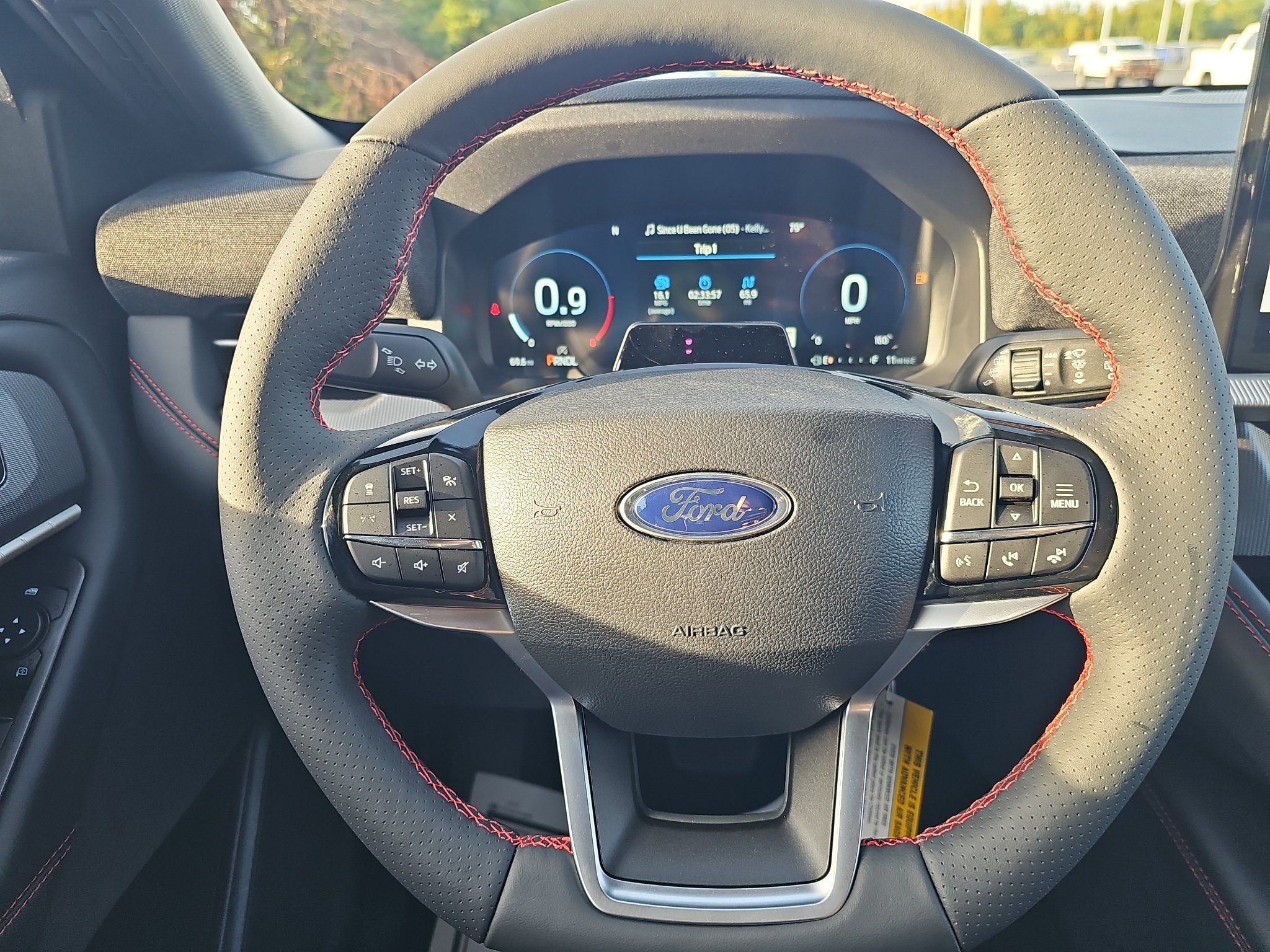 New 2027 Ford Explorer ST-Line w/ Premium Package RWD image 14