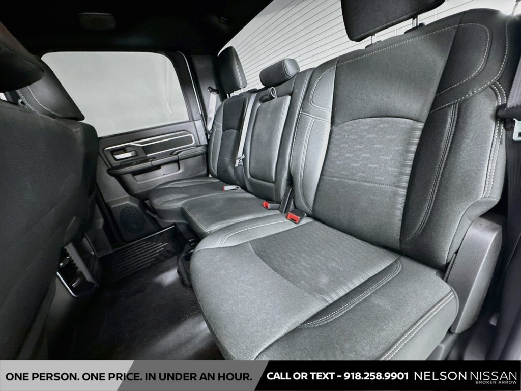 Used 2025 RAM 3500 Big Horn AWD/4WD image 25