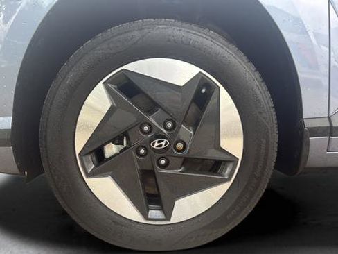 Used 2024 Hyundai Kona SEL FWD image 26
