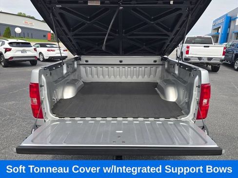 Used 2010 Chevrolet Silverado 1500 LT w/ Interior Plus Package RWD image 31