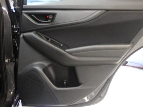 Used 2023 Subaru Impreza 2.0i Premium image 12