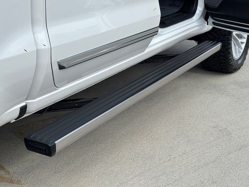 Used 2024 Chevrolet Silverado 1500 High Country image 12