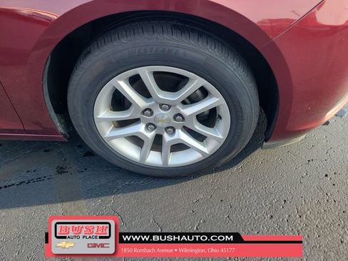 Used 2015 Chevrolet Malibu LT w/ Power Convenience Package FWD image 6
