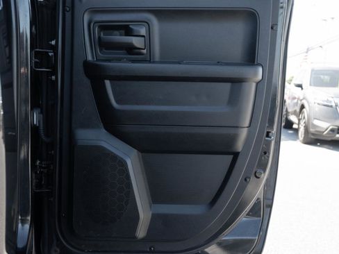 Used 2017 RAM 1500 Express AWD/4WD image 25