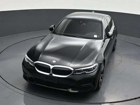 Used 2021 BMW 330i Sedan w/ Premium Package RWD image 22