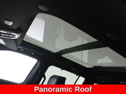 Used 2025 Jeep Grand Wagoneer 4WD image 19
