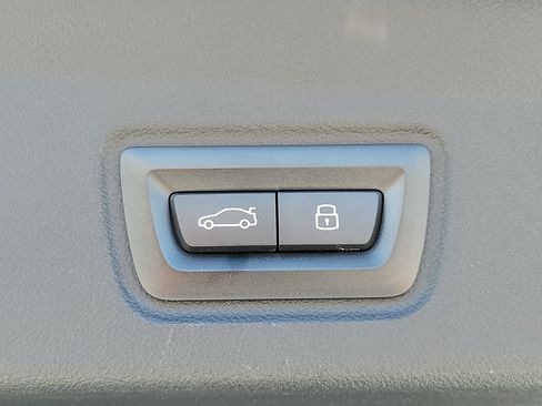 Used 2023 BMW i4 eDrive35 w/ Parking Assistance Package RWD image 10