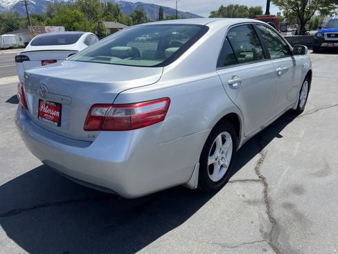 Used 2007 Toyota Camry CE FWD image 8