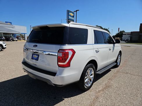 Used 2021 Ford Expedition XLT AWD/4WD image 8