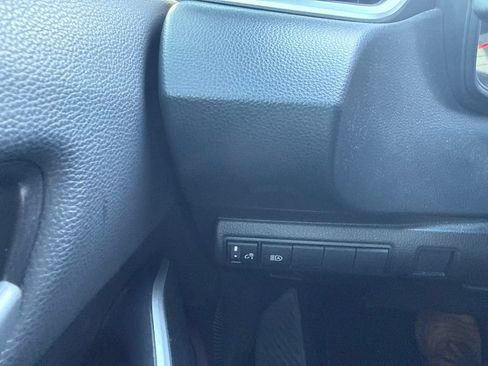 Used 2022 Toyota Corolla SE w/ Carpet Mat Package (TMS) FWD image 16
