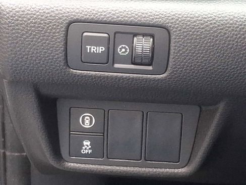 Used 2018 Honda Accord LX image 40