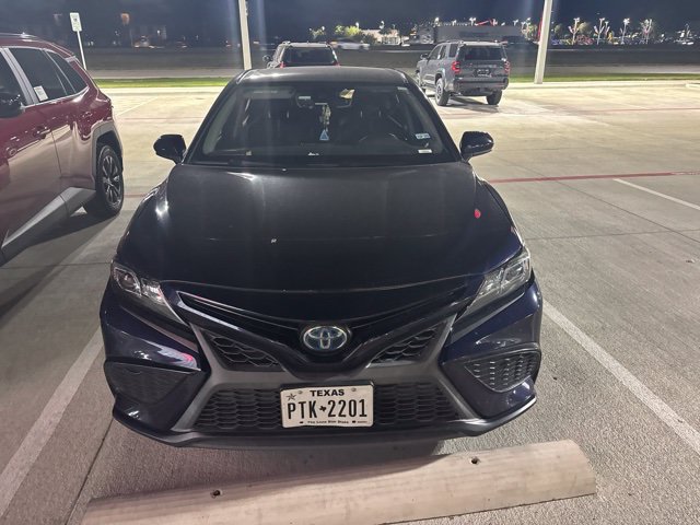 Used 2021 Toyota Camry SE FWD image 8