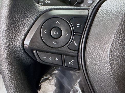 Used 2024 Toyota Corolla LE image 14