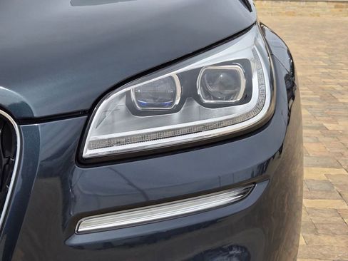 Used 2022 Lincoln Corsair Reserve w/ Equipment Group 201A image 33