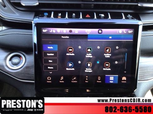 Used 2024 Jeep Grand Cherokee Limited 4xe AWD/4WD image 22