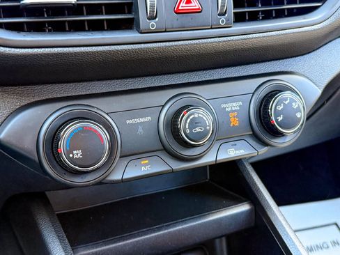 Used 2023 Kia Forte LXS image 22