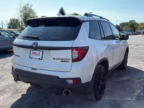 Used 2024 Honda Passport Black Edition image 3