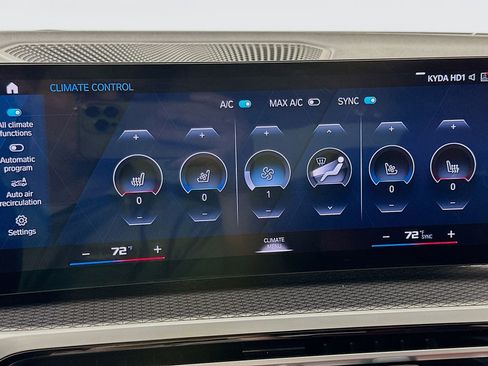 Used 2024 BMW M4 xDrive Competition image 16