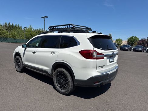 Used 2020 Subaru Ascent Touring w/ Popular Package #3 AWD/4WD image 5