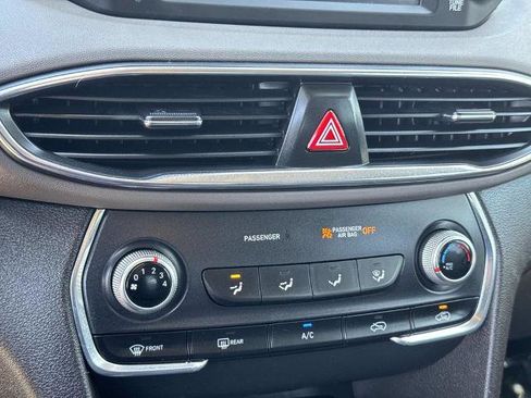 Used 2019 Hyundai Santa Fe SE AWD/4WD image 14