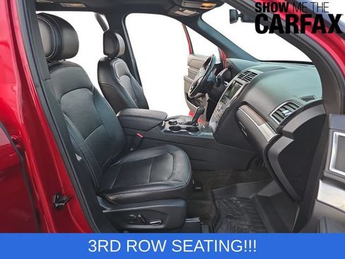 Used 2017 Ford Explorer Limited w/ Equipment Group 303A AWD/4WD image 9
