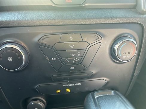 Used 2019 Ford Ranger XL w/ Equipment Group 101A Mid image 21