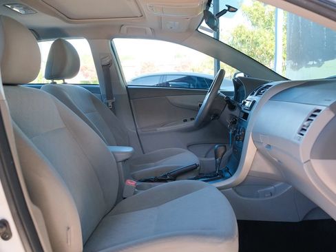 Used 2009 Toyota Corolla LE w/ All Weather Guard Pkg FWD image 24